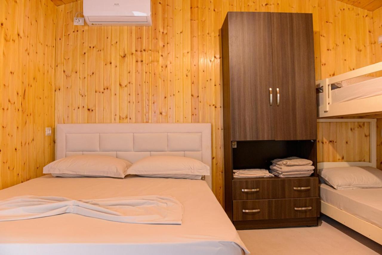 Ecuador Resort Zverneci Екстериор снимка