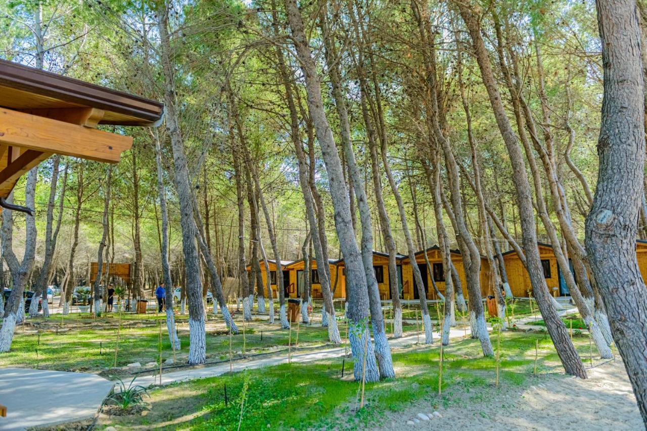 Ecuador Resort Zverneci Екстериор снимка